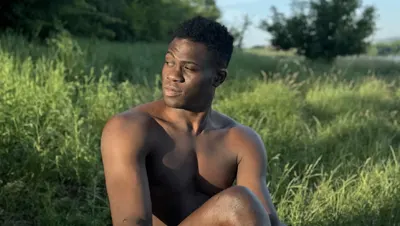 romeo first porn & nude